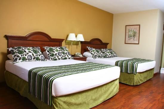 Guaparo Inn Valencia Extérieur photo