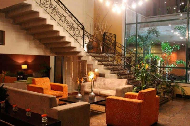 Guaparo Inn Valencia Extérieur photo